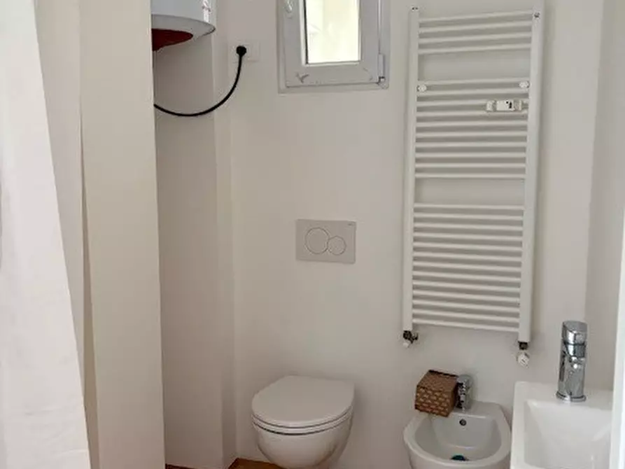 Immagine 6 di Trilocale in affitto  in Via Malta a Trento