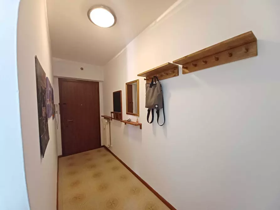 Immagine 2 di Quadrilocale in affitto  a Trento