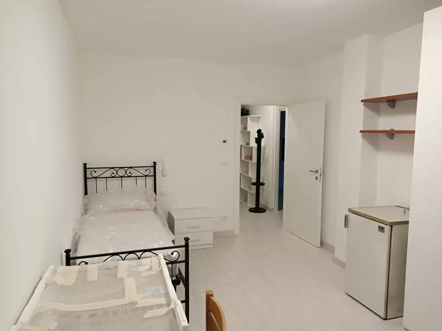 Immagine 1 di Stanza singola in affitto  in Via Ghiaie a Trento