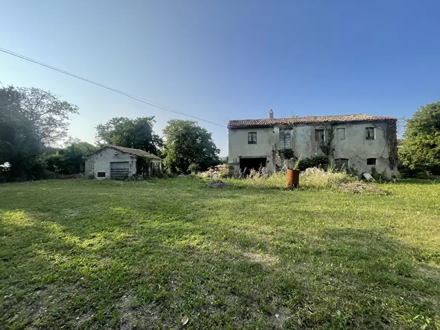 Immagine 16 di Rustico / casale in vendita  in Via Inferno a Camerano