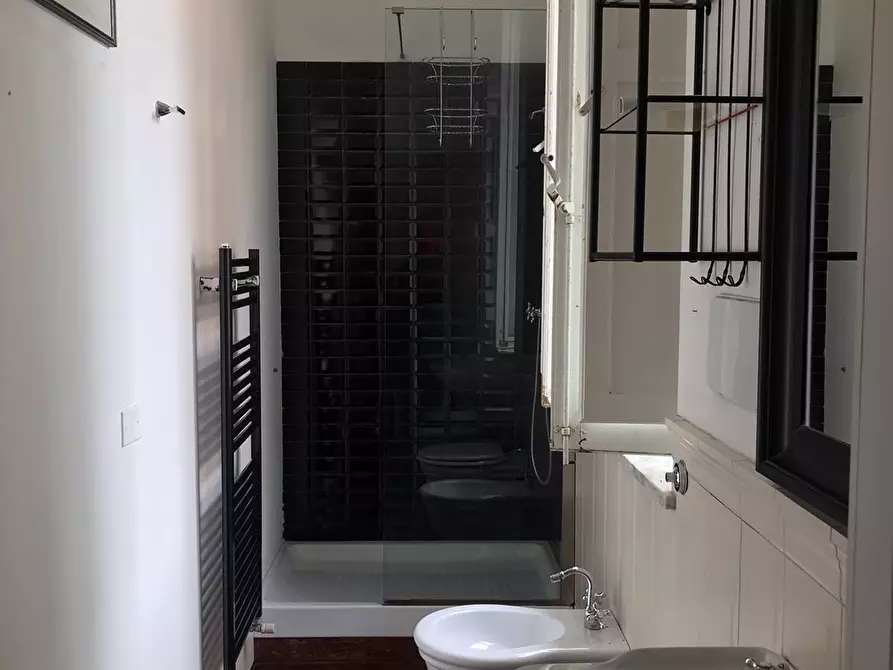 Immagine 43 di Trilocale in vendita  in Via Carlo Maratta a Ancona