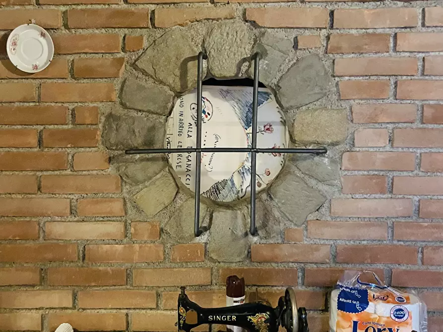 Immagine 15 di Rustico / casale in vendita  in via torri a San Marcello Piteglio
