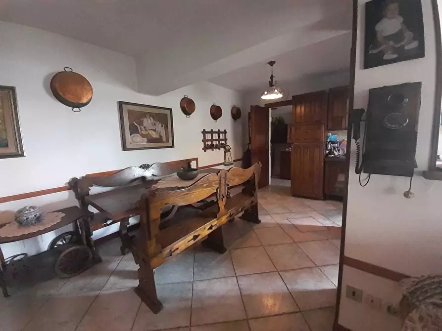 Immagine 24 di Villa in vendita  in VIA chiaravallese a Osimo