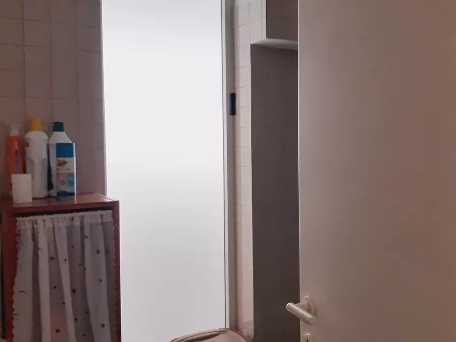 Immagine 25 di Trilocale in vendita  in Via Villarey a Ancona