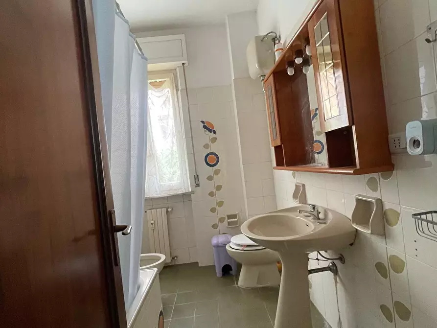 Immagine 12 di Trilocale in vendita  in Via Tiziano a Ancona