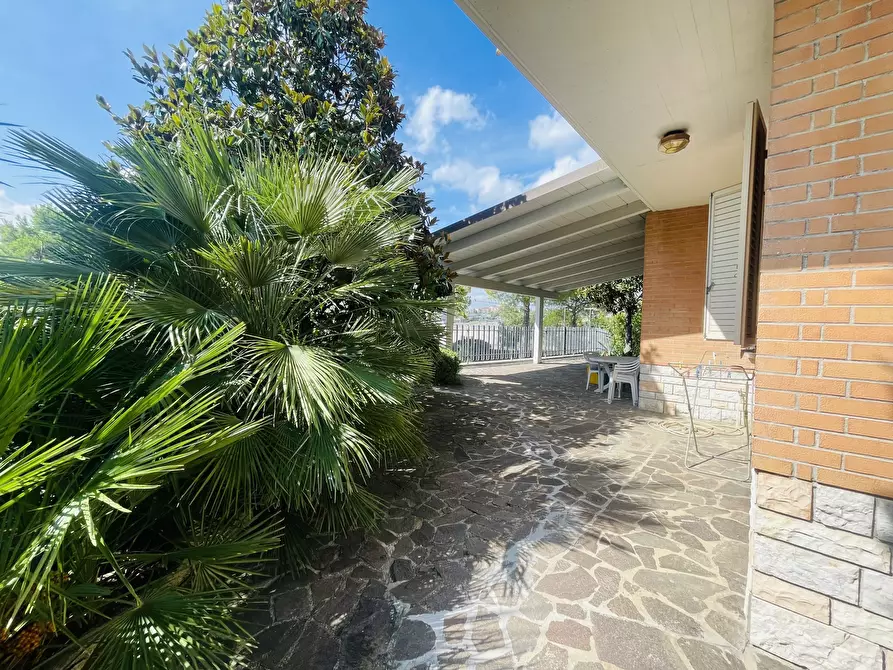 Immagine 10 di Villa in vendita  in Via Cagiata a Osimo
