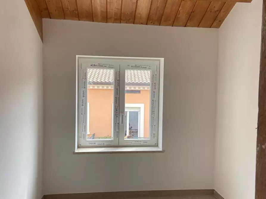 Immagine 6 di Bilocale in affitto  in via roncisvalle a Osimo