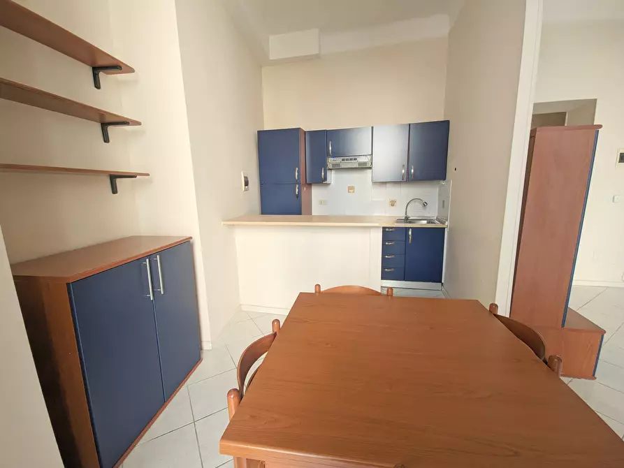 Immagine 2 di Bilocale in vendita  in Via Zeffiro Massa 84 a San Remo