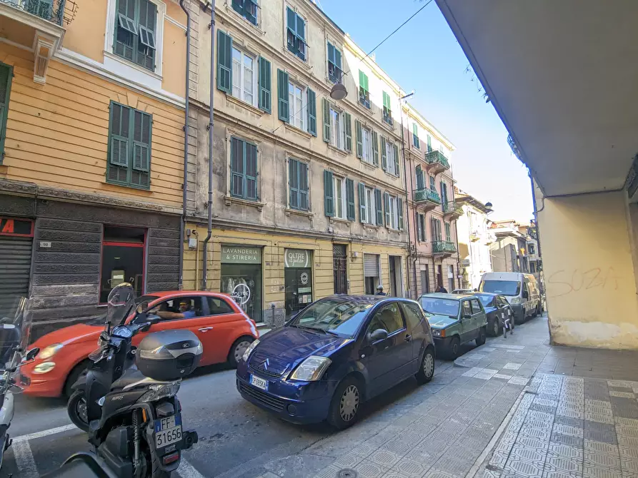 Immagine 17 di Bilocale in vendita  in Via Zeffiro Massa 84 a San Remo