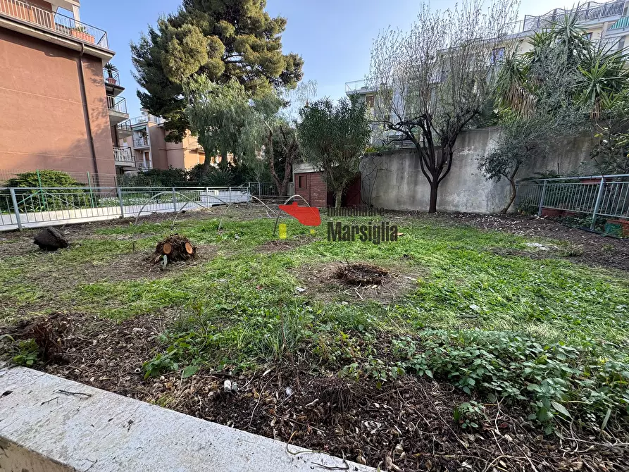 Immagine 25 di Trilocale in vendita  in Strada Bonmoschetto 8 a San Remo