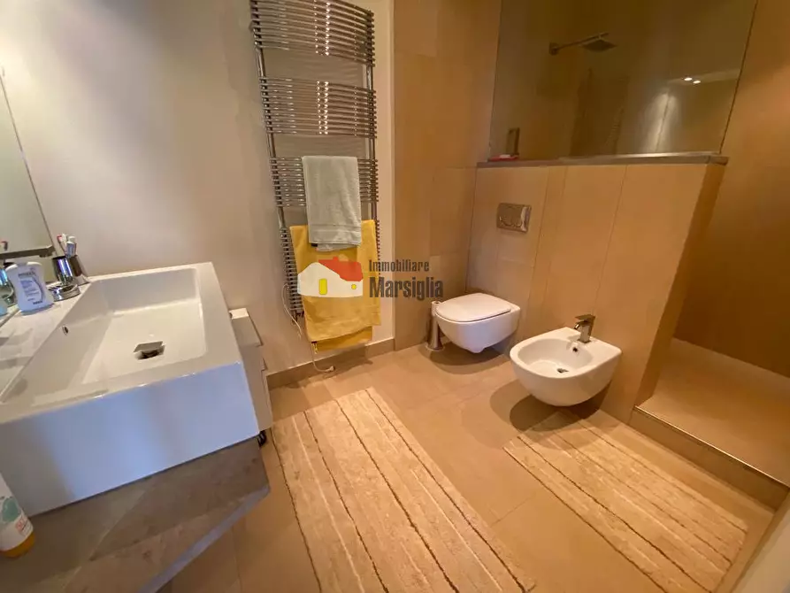 Immagine 9 di Bilocale in vendita  in CORSO MARCONI 204 a San Remo