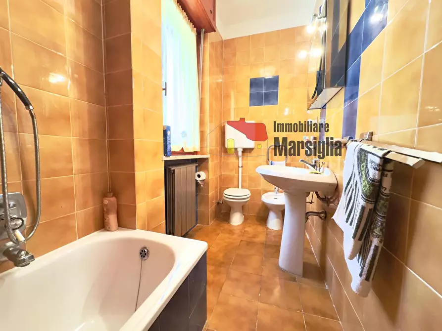 Immagine 12 di Monolocale in vendita  in Strada Solaro 121 a San Remo