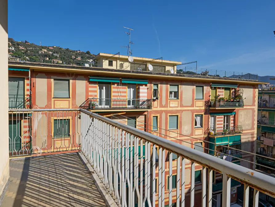 Immagine 1 di Appartamento in vendita  in Via Bozzo a Santa Margherita Ligure