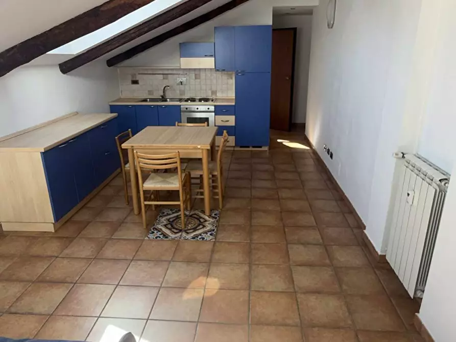 Immagine 5 di Bilocale in vendita  in Via Moretta 29 a Torino
