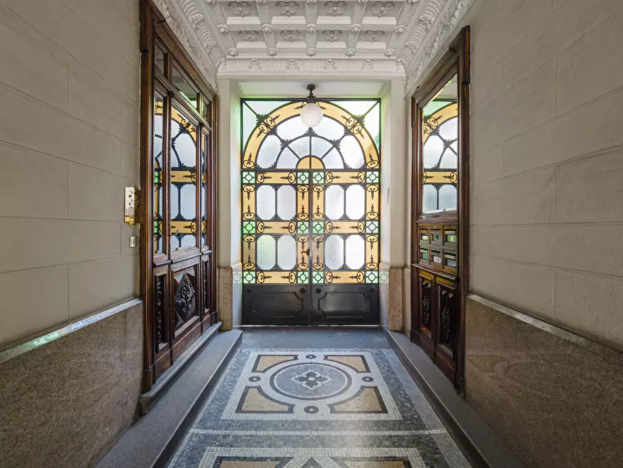 Immagine 31 di Ufficio in vendita  in Corso Re Umberto a Torino