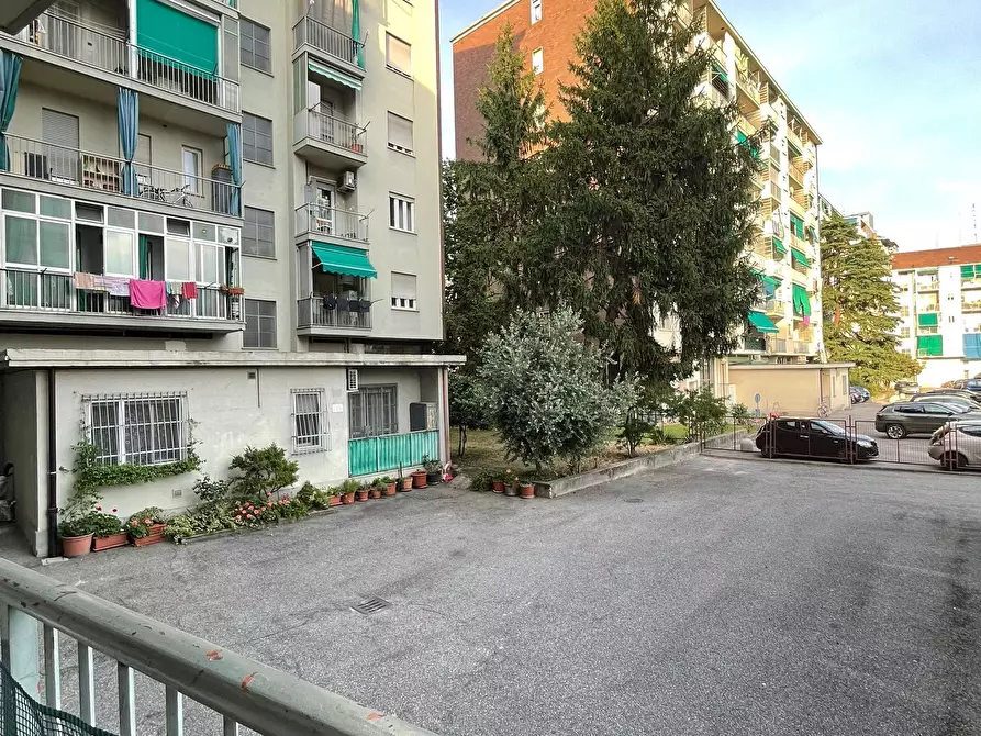 Immagine 3 di Monolocale in vendita  in Via Sanremo a Torino