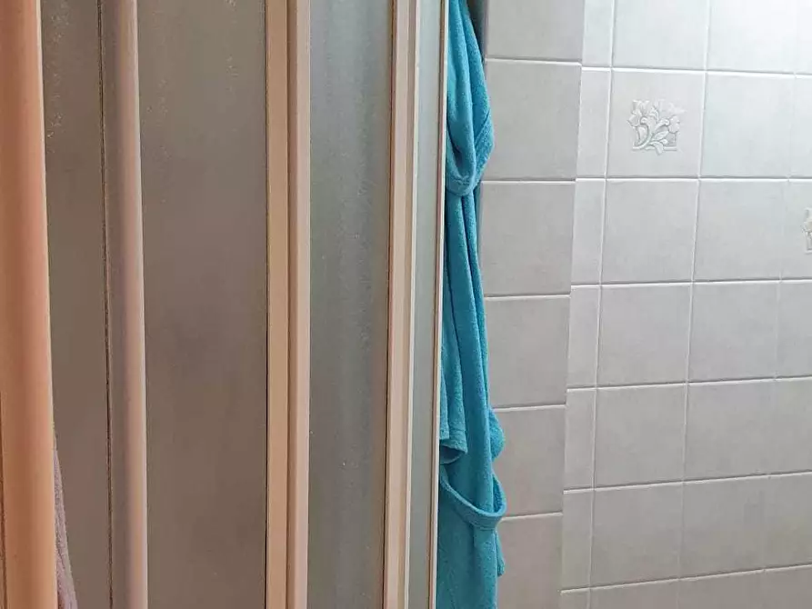 Immagine 13 di Trilocale in vendita  a Livorno