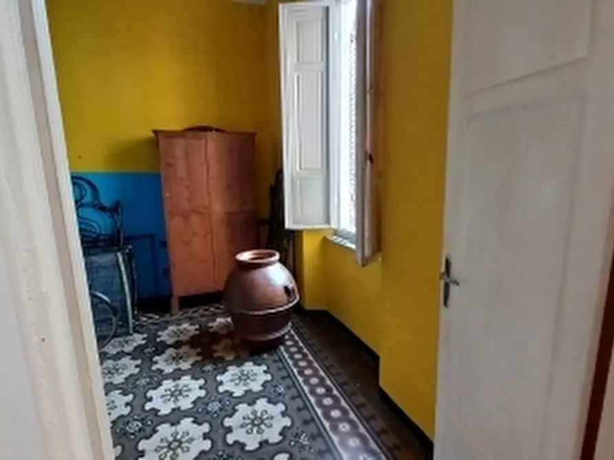 Immagine 22 di Appartamento in vendita  a Livorno