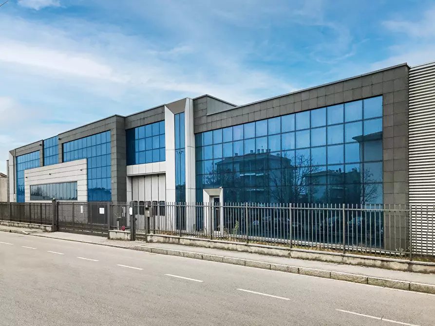 Immagine 17 di Capannone industriale in vendita  in Via Papa Pio X 66 a Mariano Comense