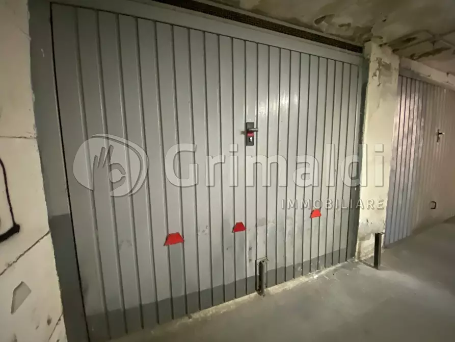 Immagine 16 di Appartamento in vendita  a Giugliano In Campania