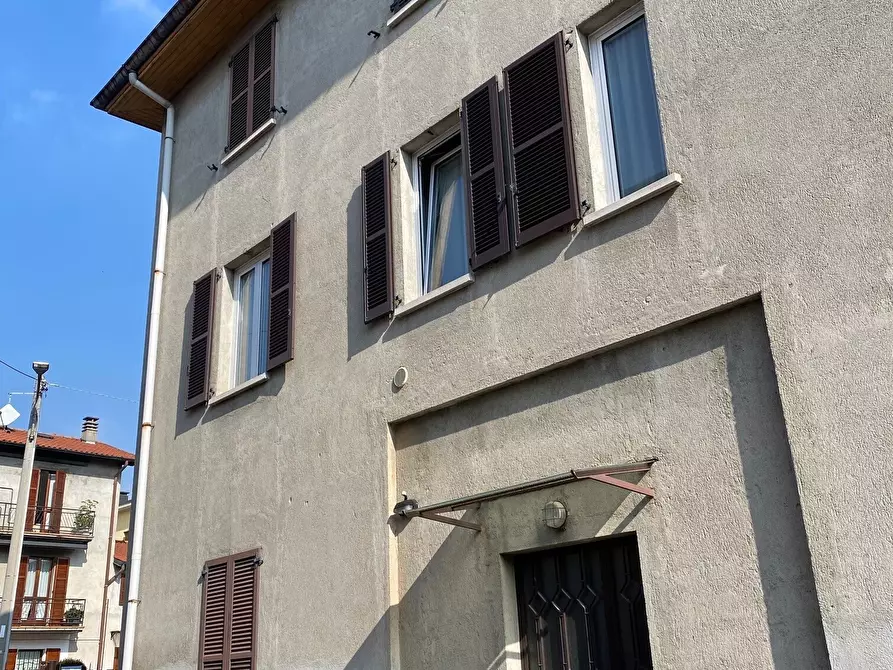 Immagine 27 di Casa indipendente in vendita  a Como