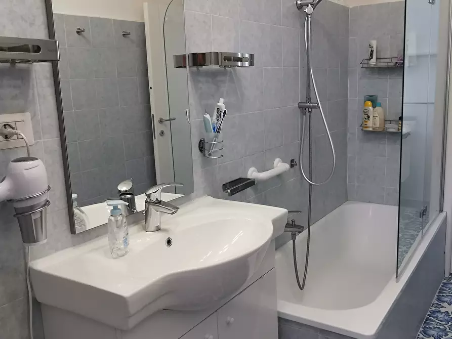 Immagine 17 di Trilocale in affitto  in Via Fanciulla d’Anzio 5 a Anzio