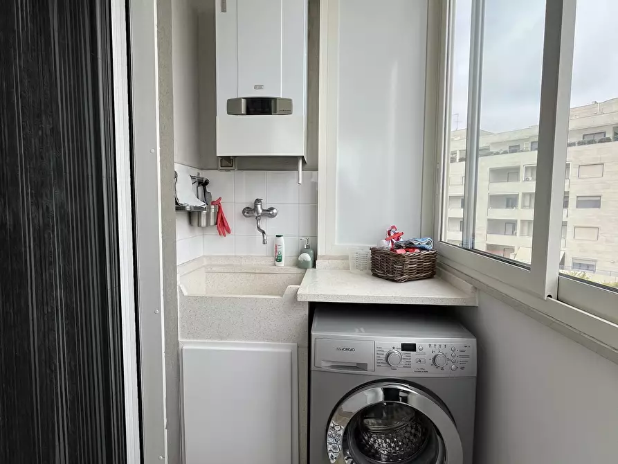 Immagine 40 di Trilocale in vendita  in Via Pasquale Micelli 7 a Lecce