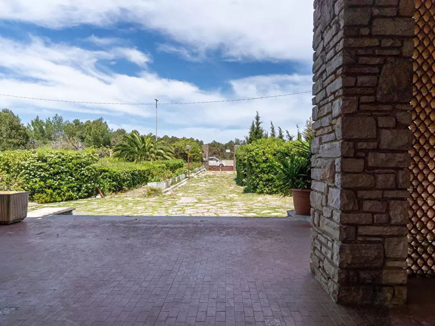 Immagine 54 di Villa in vendita  in Via Camaiore 2 a Lecce