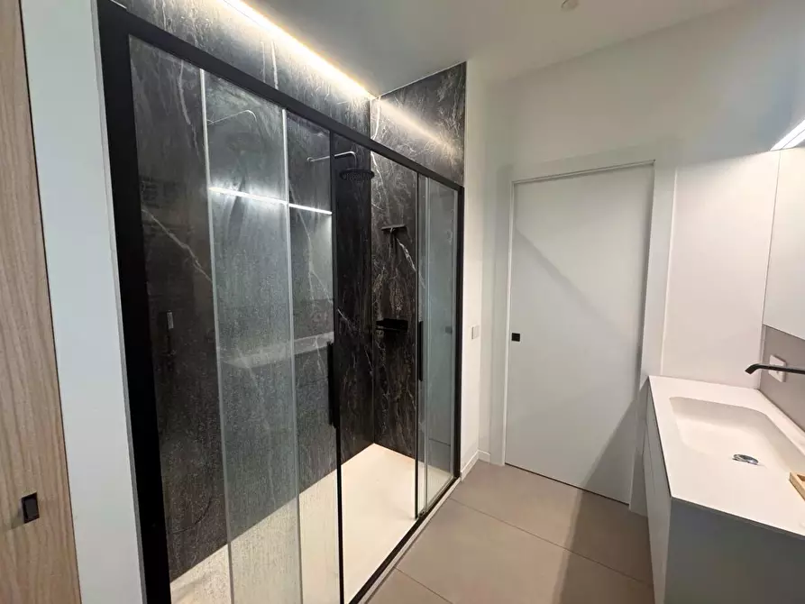 Immagine 35 di Trilocale in affitto  in Via Luigi Soderini 47 a Milano