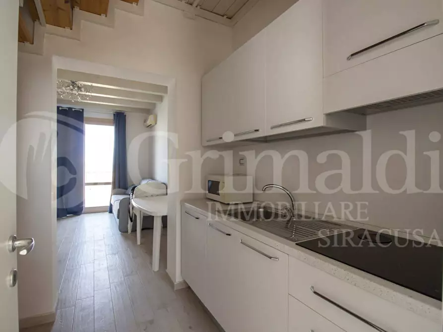 Immagine 3 di Villa in vendita  in Viale Eolie 8 a Noto