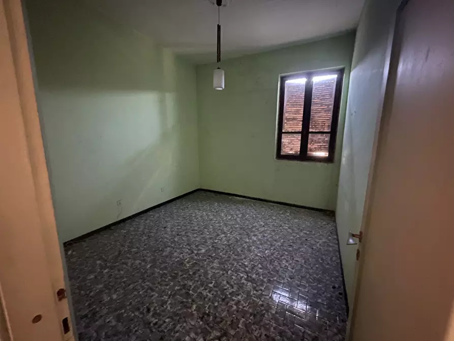Immagine 25 di Rustico / casale in vendita  in Via Roma 4343 a Fara Novarese
