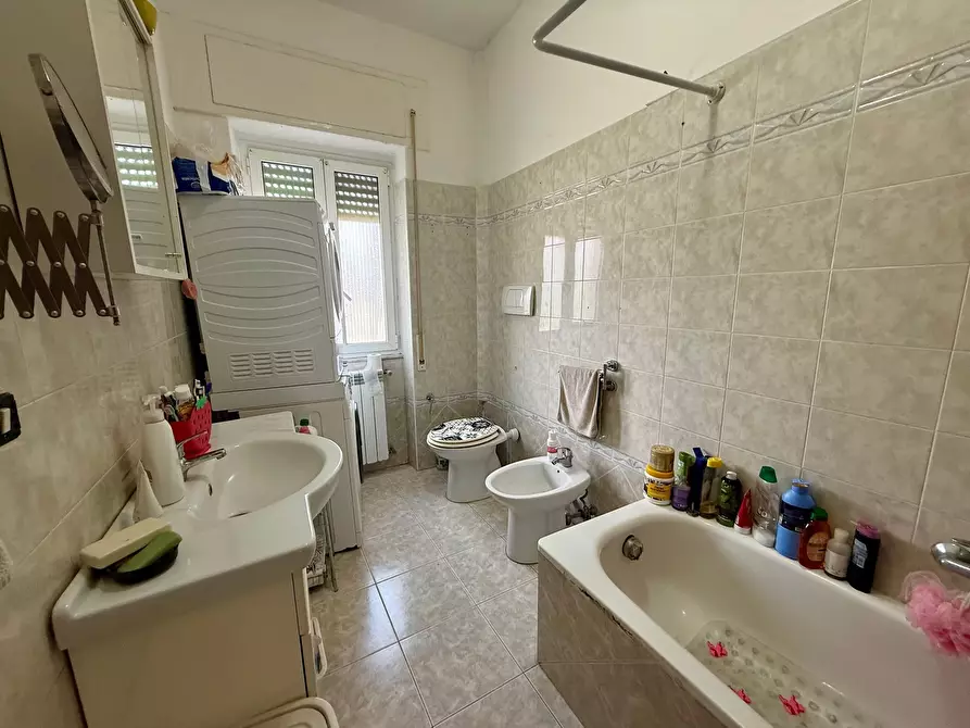 Immagine 14 di Trilocale in vendita  in Via dei Volsci 3 a Anzio