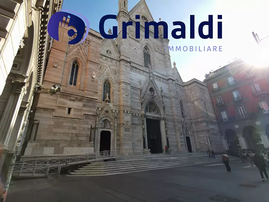 Immagine 1 di Bilocale in vendita  a Napoli