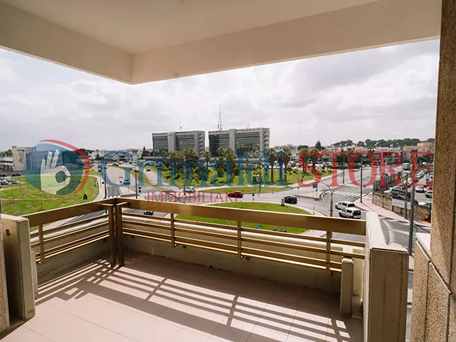 Immagine 22 di Appartamento in vendita  in Viale Torre del Parco 11 a Lecce