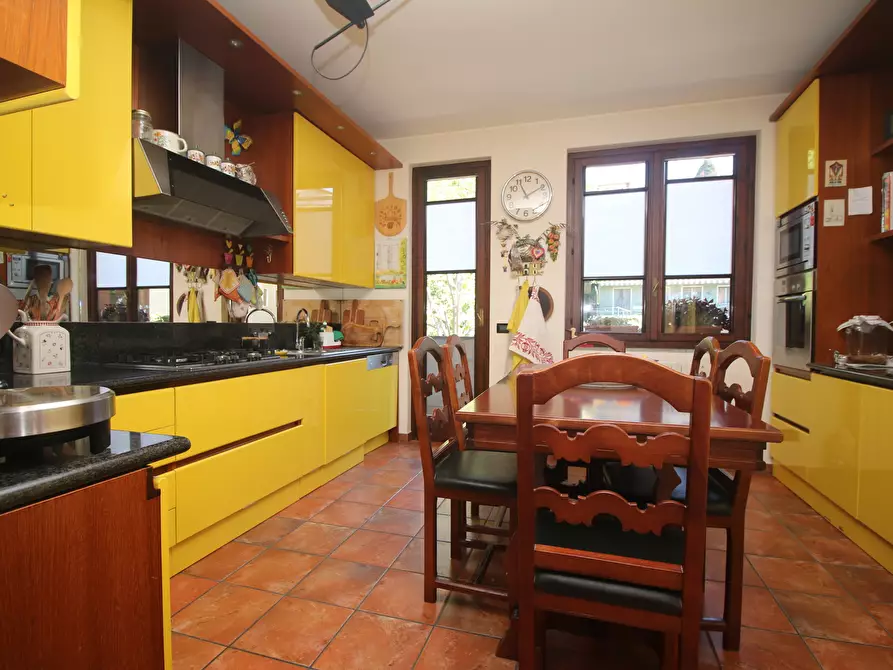 Immagine 11 di Villetta a schiera in vendita  in Via Somaini 3 a San Fermo Della Battaglia
