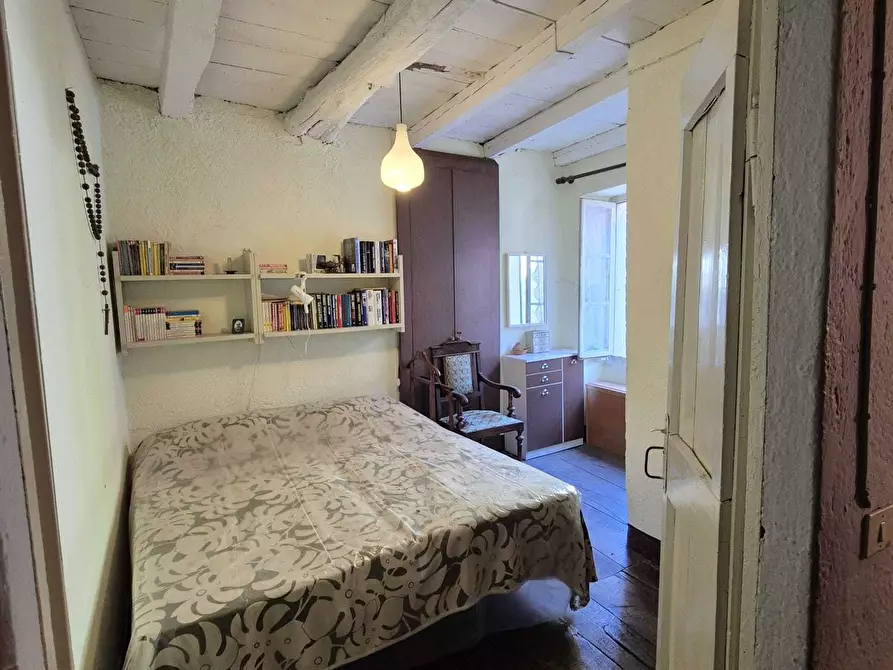 Immagine 22 di Porzione di casa in vendita  a Faggeto Lario