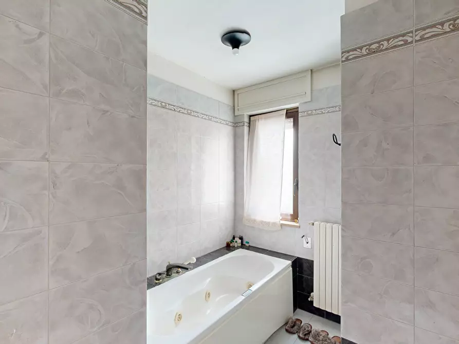 Immagine 41 di Villa in vendita  in Via Venosa 5 a Lecce