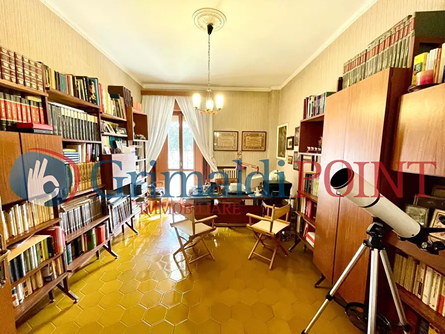 Immagine 8 di Pentalocale in vendita  in Via Capitano Ritucci 35 a Lecce