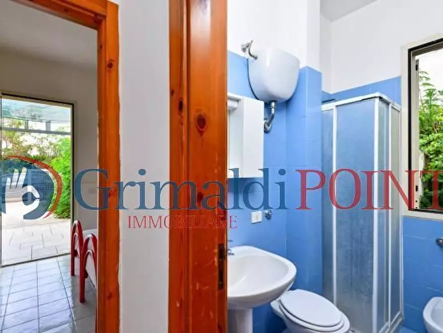 Immagine 27 di Casa indipendente in vendita  in Vico dei Ligustro a Gallipoli