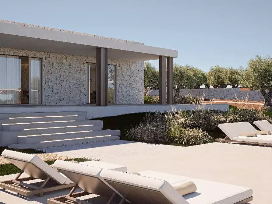 Immagine 3 di Casa indipendente in vendita  in Contrada Santoro 46 a Ostuni