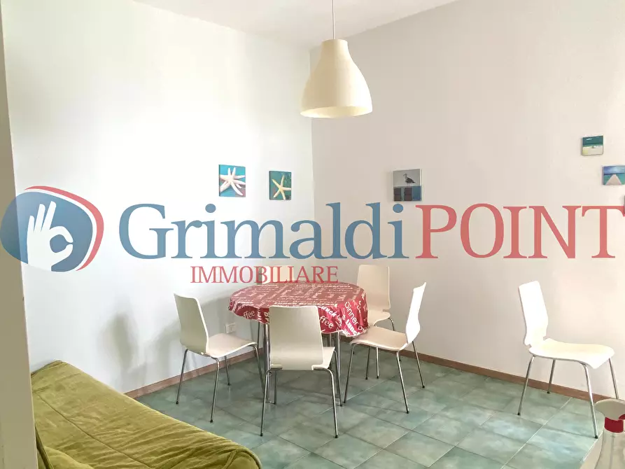 Immagine 10 di Bilocale in vendita  in Via Umberto I 76 a Santa Cesarea Terme