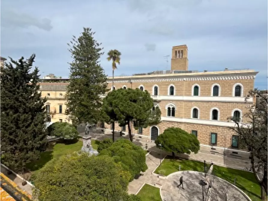 Immagine 5 di Casa indipendente in vendita  in Piazza Vittorio Emanuele II 11A a Lecce