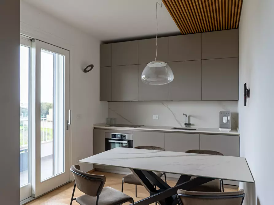 Immagine 15 di Bilocale in vendita  in Via Oronzo de Donno 5 a Lecce