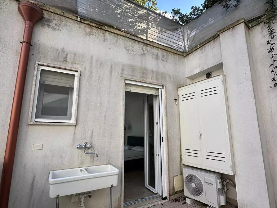 Immagine 27 di Bilocale in vendita  in Via Memorie 22 a Otranto