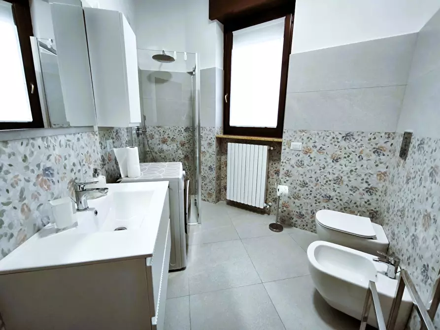 Immagine 13 di Bilocale in affitto  in Via Roberto Bellarmino 13/1 a Milano
