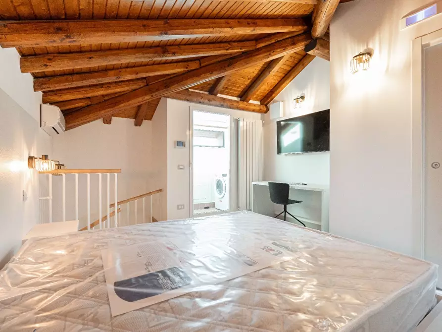 Immagine 12 di Appartamento in affitto  in Via Re Martino 83 a Aci Castello
