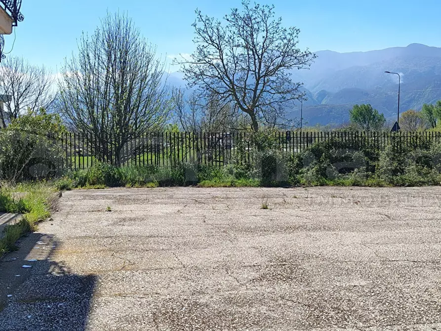 Immagine 8 di Palazzo in vendita  in Via Sferracavallo Snc a San Martino Valle Caudina