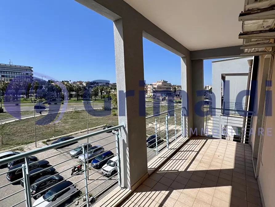 Immagine 11 di Bilocale in vendita  in Via Edoardo de Candia 39 a Lecce