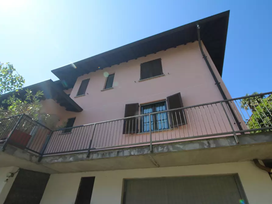 Immagine 21 di Villa in vendita  in Via delle Busacce 28 a San Fermo Della Battaglia
