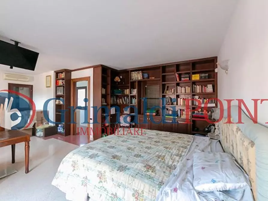 Immagine 22 di Villa in vendita  in Via Fiesole 28 a Lecce